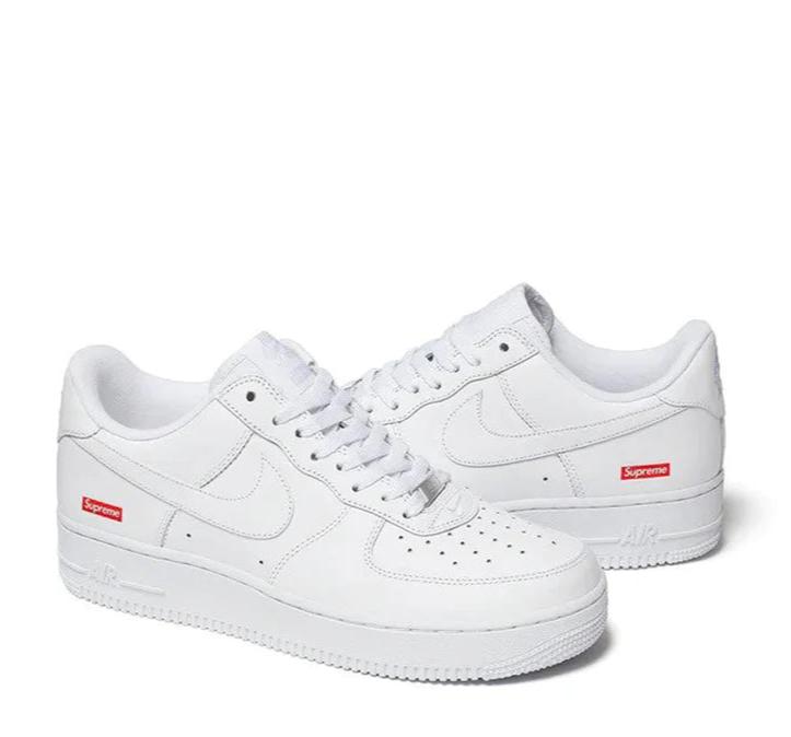 Nike Air Force 1 Low Supreme White