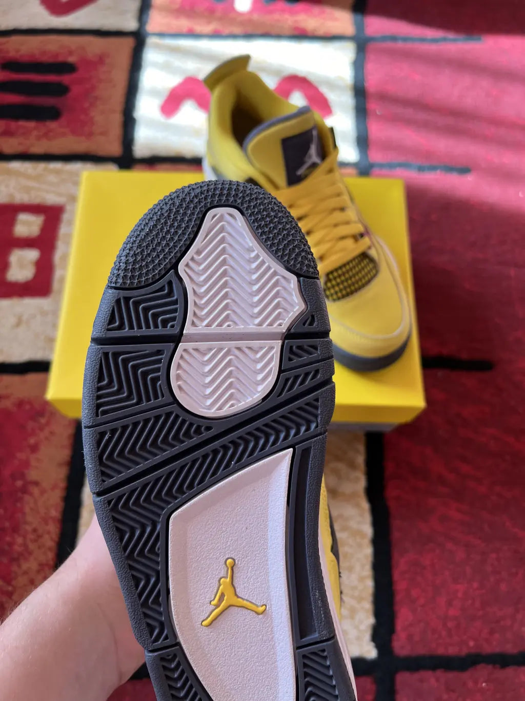 Jordan 4 Retro Lightning EU38,5