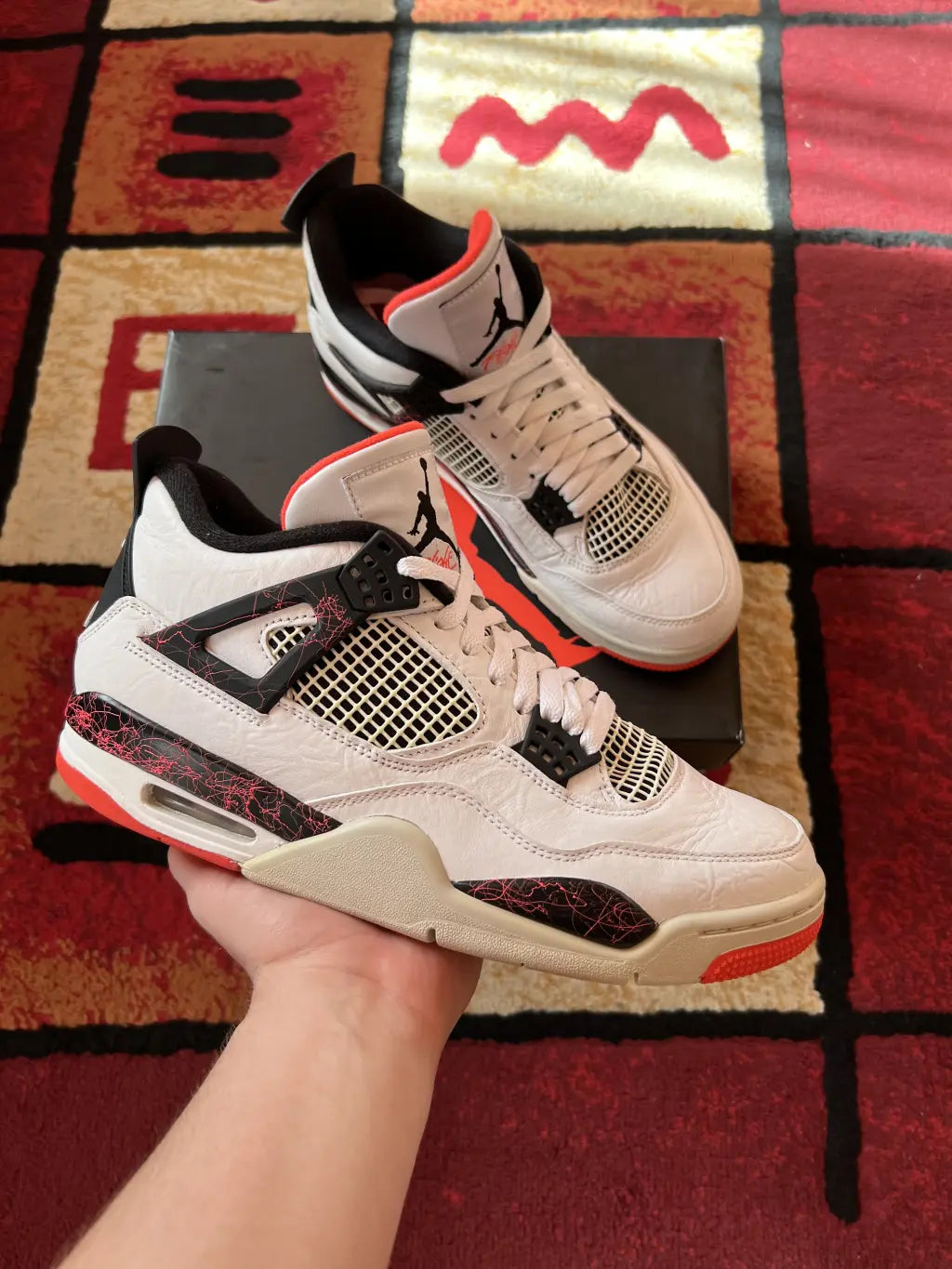 Jordan 4 Retro Flight Nostalgia EU43