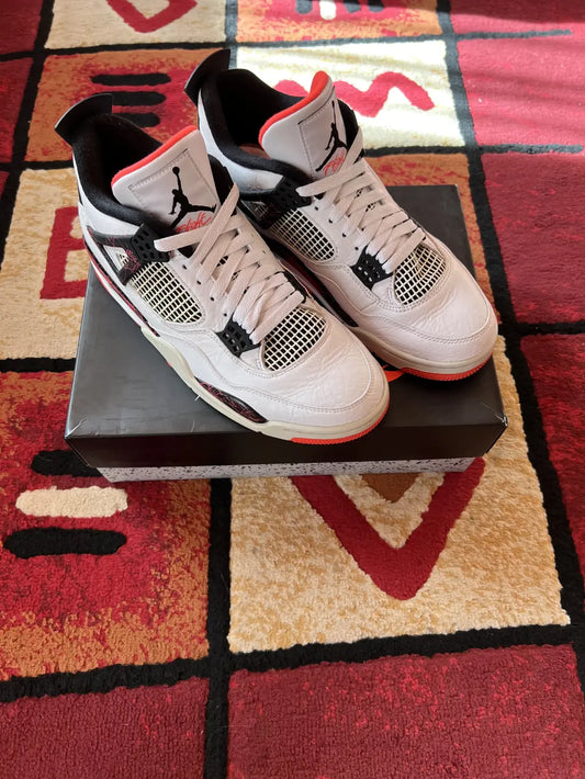 Jordan 4 Retro Flight Nostalgia EU43